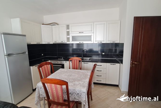 Shtepi ne shitje 1+1 ne Tirane - 110,000 Euro