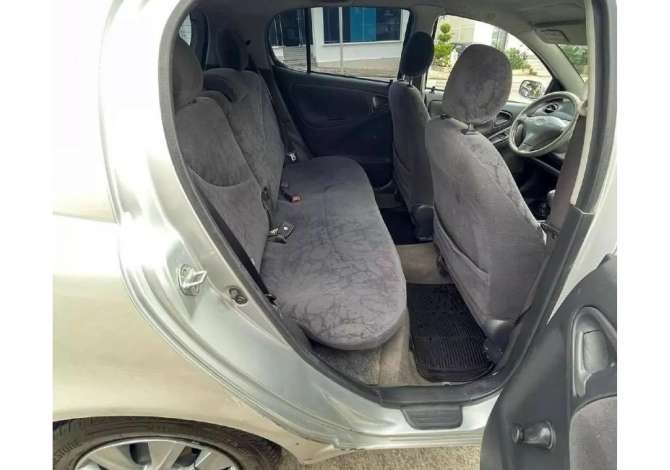 Jepet me qera Toyota Yaris duke filluar nga 30 euro dita.