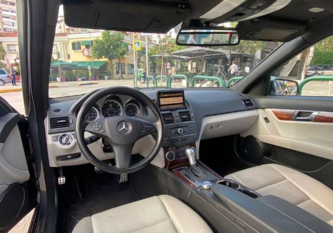 Noleggio Auto  a Tirana - 45 Euro