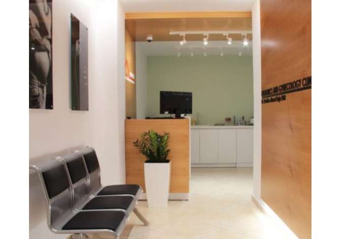 Klinike gjinekologjike dhe obstetrike , ekzaminime sipas moshave te shtatezanise deri ne kontrollin pas lindjes