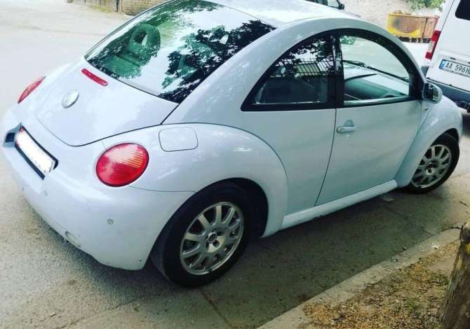 Jepet me qera Wolkswagen New Beetle duke filluar nga 30 euro dita