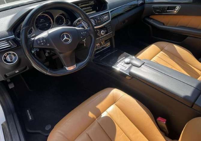 Noleggio Auto  a Tirana - 65 Euro