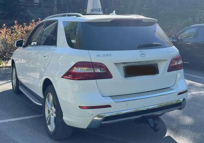 Jepet me qera Mercedes Benz ML duke filluar nga 90 euro dita 