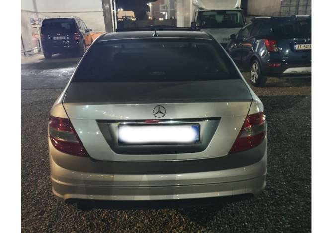 Noleggio Auto  a Tirana - 35 Euro