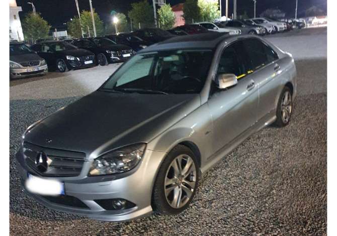Noleggio Auto  a Tirana - 35 Euro