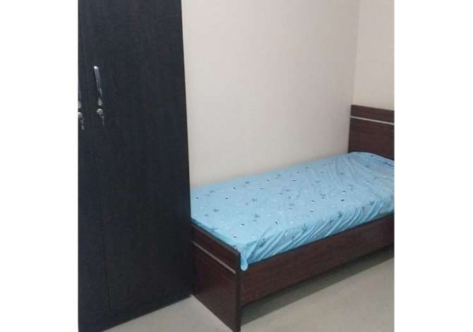 Shtepi me qera Apartament ne Tirane, Garsoniere, Mobilimi E mobiluar, Pagesa 350  Euro.