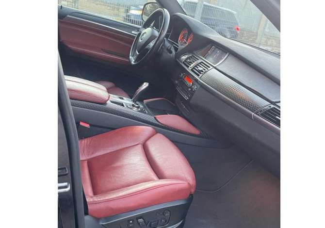 Noleggio Auto  a Tirana - 130 Euro