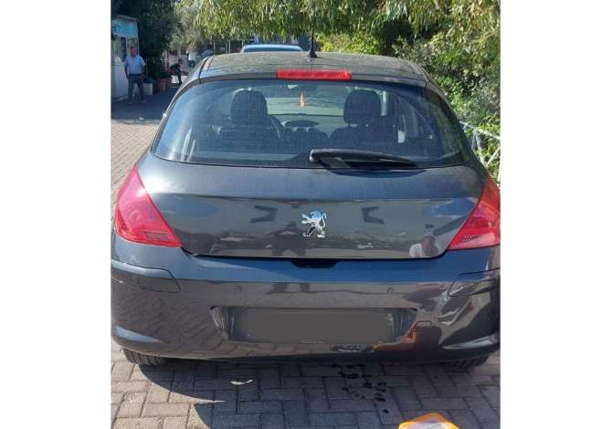 Makina me qera ne Tirane - 32 Euro