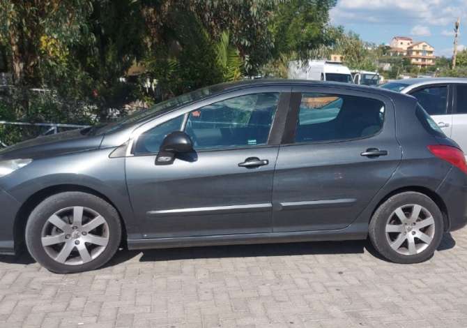 Makina me qera ne Tirane - 32 Euro