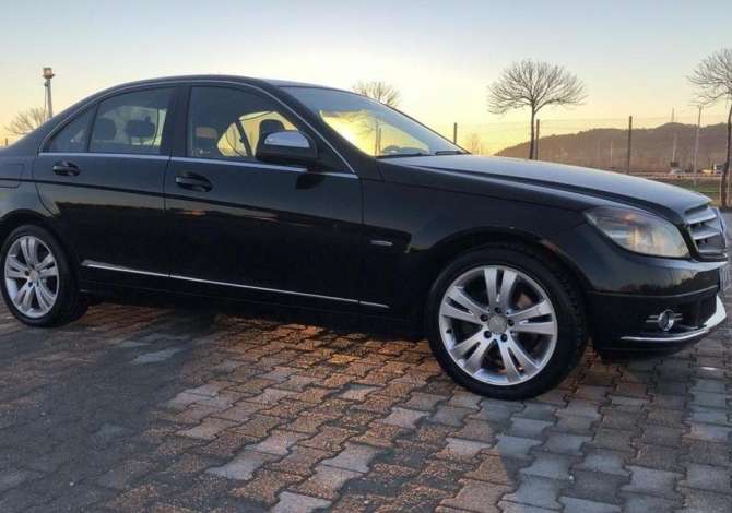 Makina me qera ne Tirane - 45 Euro