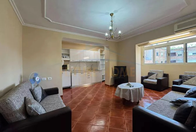 Shtepi ne shitje 1+1 ne Tirane - 138,000 Euro