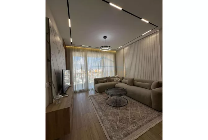 Shtepi me qera 2+1 ne Tirane - 750 Euro