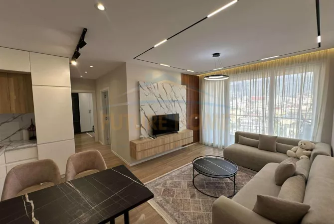 Shtepi me qera 2+1 ne Tirane - 750 Euro