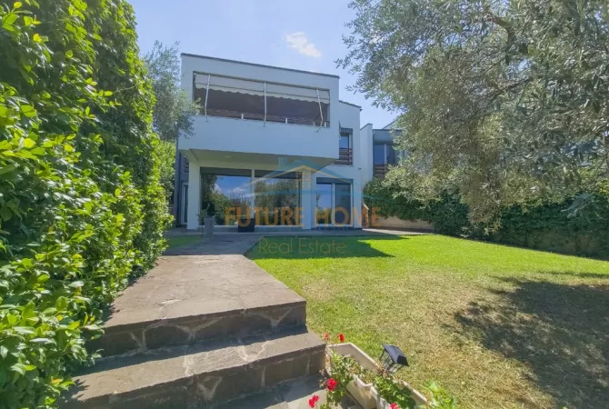Shtepi me qera 3+1 ne Tirane - 2,500 Euro