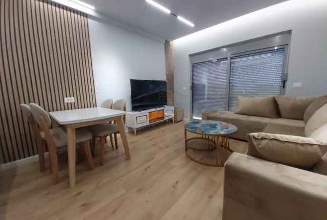 Shtepi me qera 1+1 ne Tirane - 500 Euro