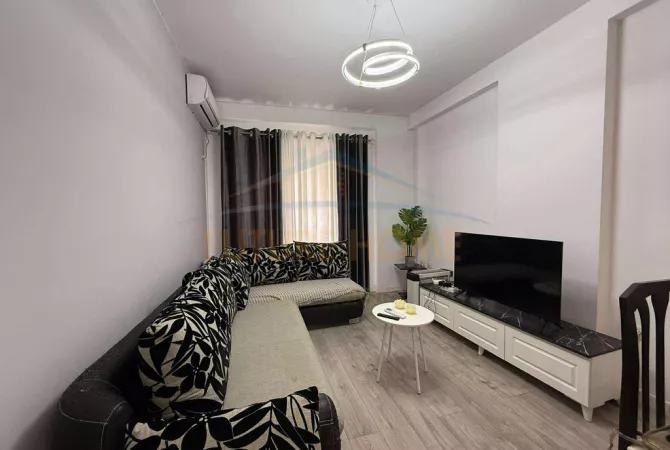 House for Rent 1+1 in Tirana - 400 Euro