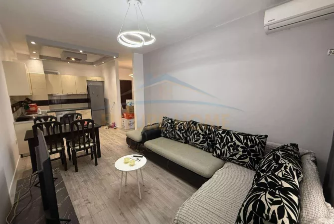 House for Rent 1+1 in Tirana - 400 Euro