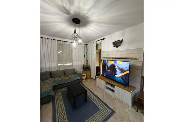 Shtepi me qera 1+1 ne Tirane - 500 Euro