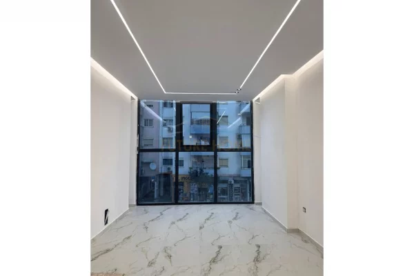 Qera, Ambient Biznesi, Unaza e Re, Tirane