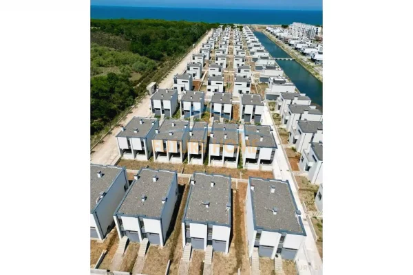 House for Sale 2+1 in Durres - 850,000 Euro