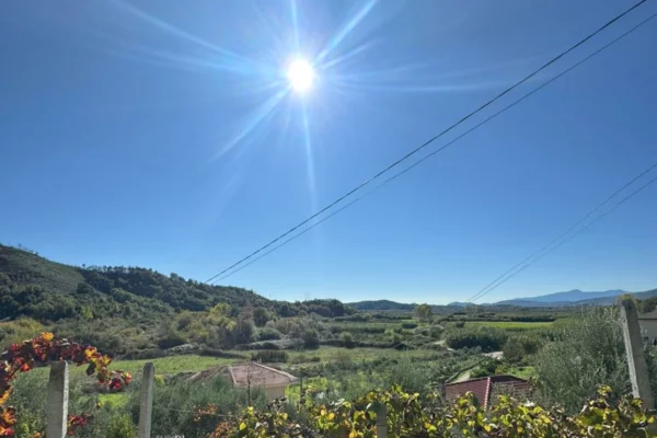 Shtepi ne shitje 2+1 ne Sarande - 180,000 Euro