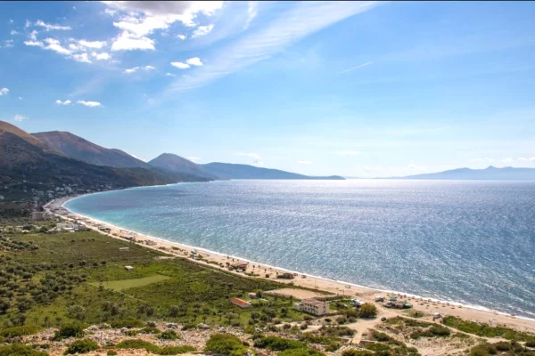 Truall ose Toke  ne Vlore - 480,000 Euro