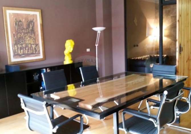 Ambient biznesi me qera 1+1 ne Tirane - 1,550 Euro