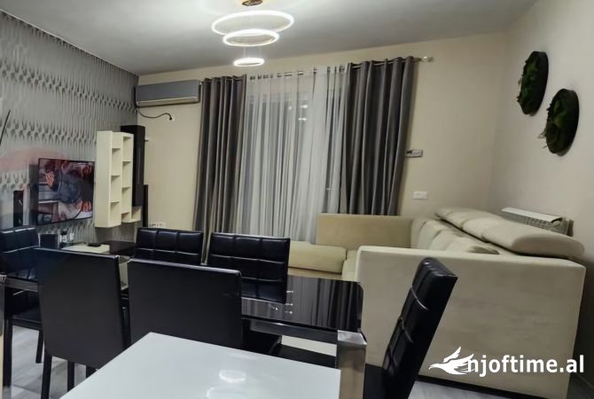 Shtepi me qera 2+1 ne Tirane - 601 Euro