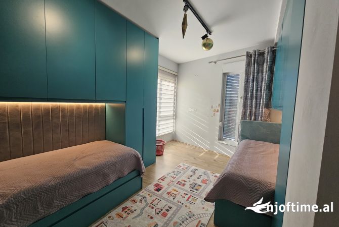 Shtepi ne shitje 2+1 ne Tirane - 245,000 Euro