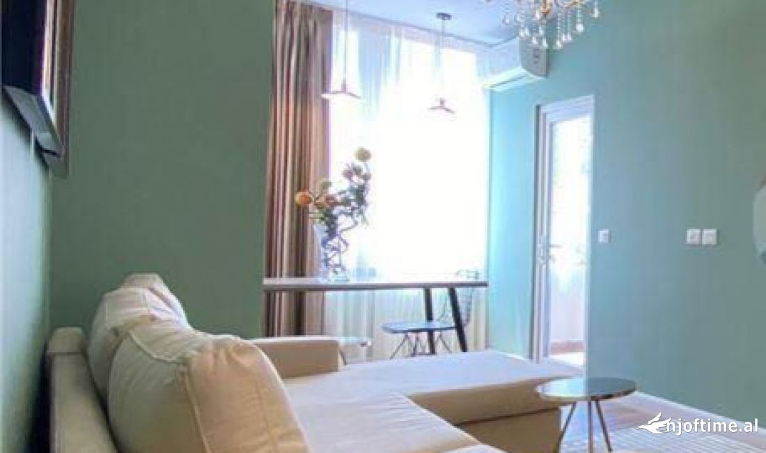 Shtepi me qera Apartament ne Tirane, 1+1, Mobilimi E mobiluar, Pagesa 500  Euro.