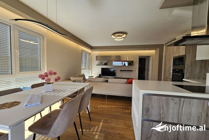 Shtepi ne shitje 3+1 ne Tirane - 346,000 Euro