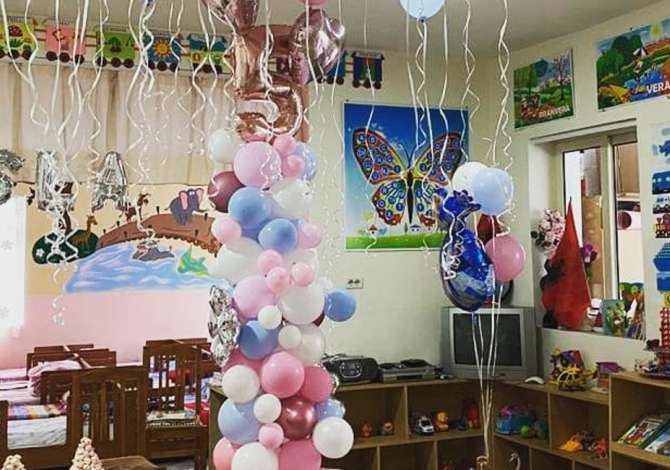 Eralba Event ofron dekorime te ndryshme, organizime dasmash, fejesash dhe feste beqarie etj.