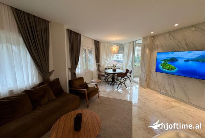 Shtepi ne shitje 2+1 ne Tirane - 280,000 Euro