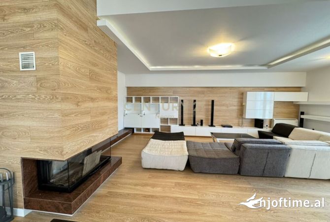 Shtepi ne shitje 2+1 ne Tirane - 280,000 Euro