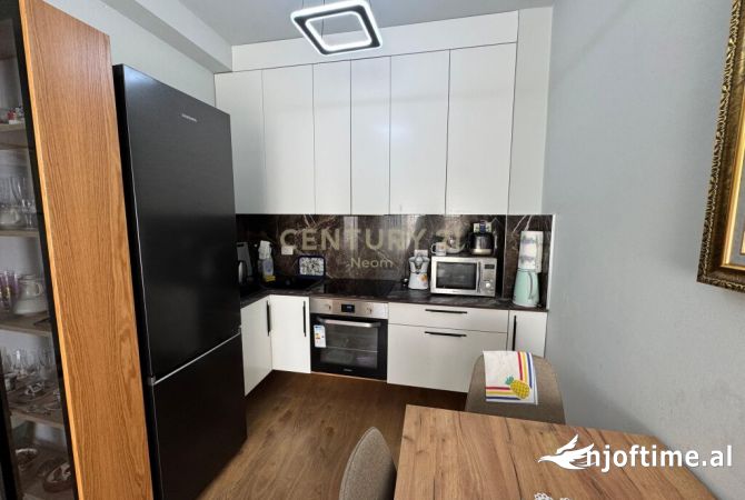 Shtepi ne shitje 1+1 ne Tirane - 150,000 Euro