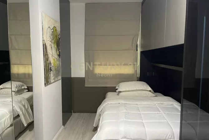 Shtepi me qera Apartament ne Tirane, 2+1, Mobilimi E mobiluar, Pagesa 1,650  Euro.