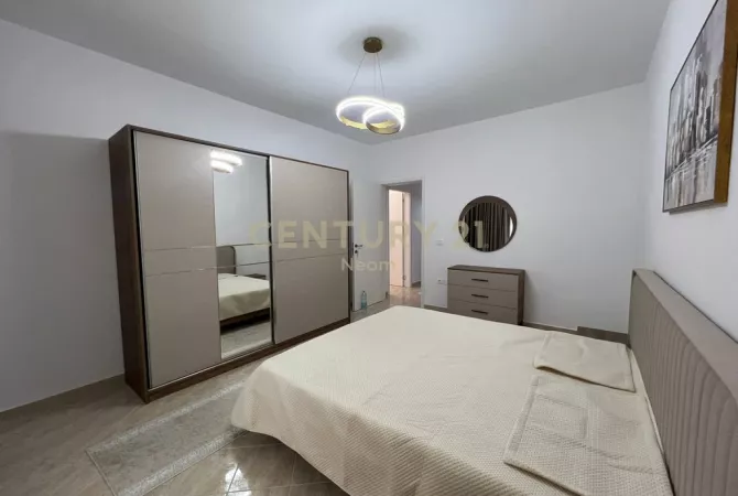 Shtepi me qera Apartament ne Tirane, 1+1, Mobilimi E mobiluar, Pagesa 500  Euro.