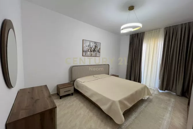 Shtepi me qera Apartament ne Tirane, 1+1, Mobilimi E mobiluar, Pagesa 500  Euro.