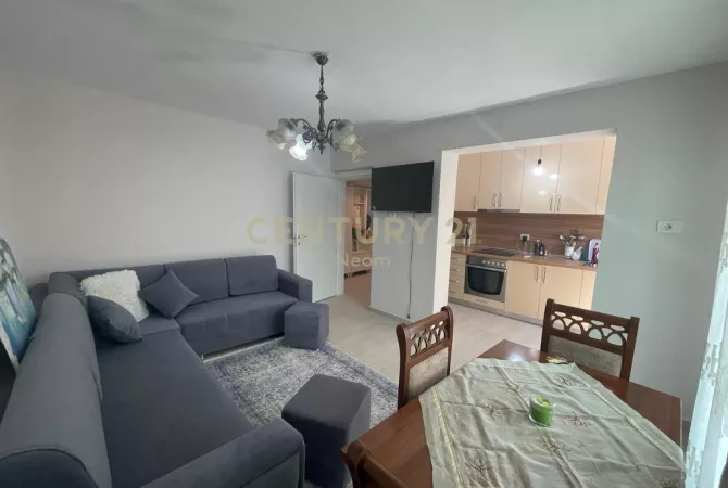 Shtepi me qera 3+1 ne Tirane - 750 Euro