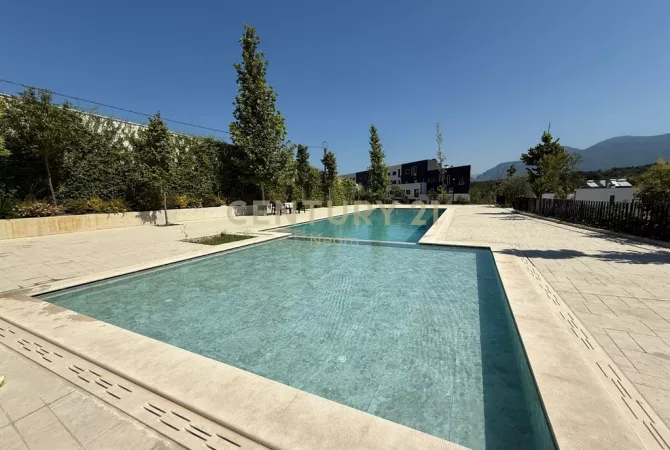 Shtepi me qera 3+1 ne Tirane - 1,700 Euro