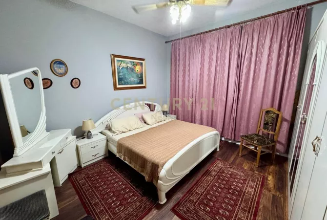 Shtepi ne shitje Shtepi Private ne Tirane, 6+1, Mobilimi E mobiluar, Pagesa 545,000  Euro.