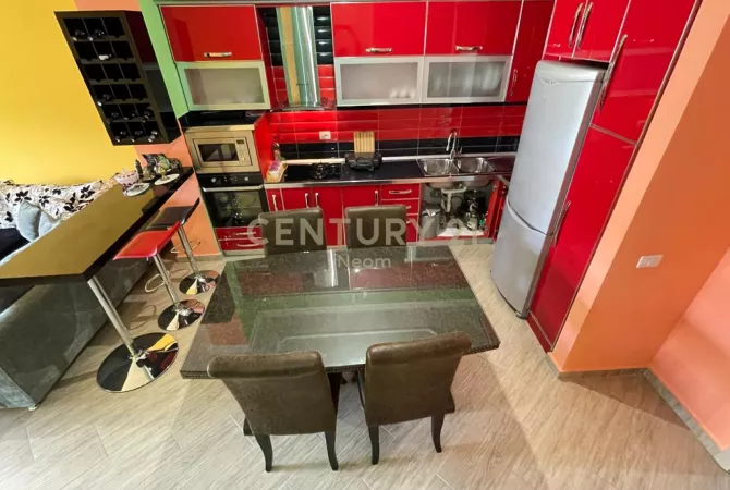 Shtepi me qera Apartament ne Tirane, 2+1, Mobilimi E mobiluar, Pagesa 620  Euro.