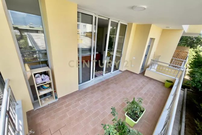 Shtepi me qera Apartament ne Tirane, 2+1, Mobilimi E mobiluar, Pagesa 900  Euro.