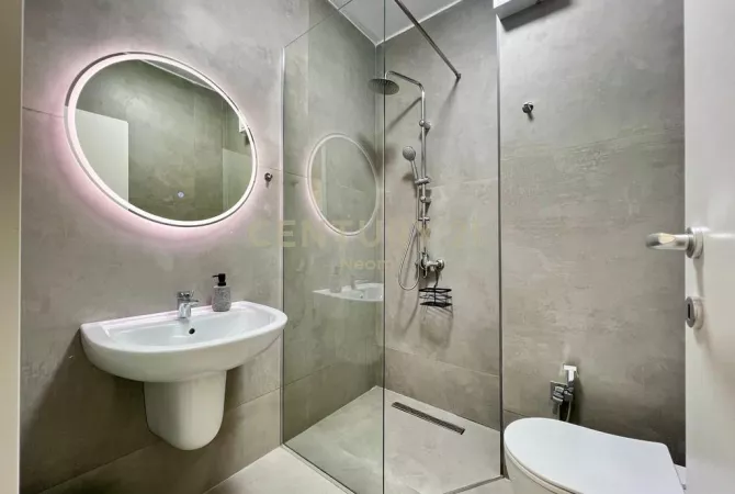 Casa in affitto 2+1 a Tirana - 1,200 Euro