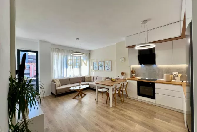 Casa in affitto 2+1 a Tirana - 1,200 Euro