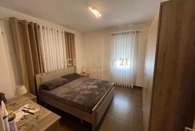 Shtepi me qera Apartament ne Tirane, 2+1, Mobilimi E mobiluar, Pagesa 650  Euro.