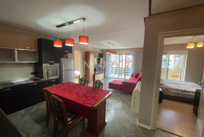 Shtepi me qera 2+1 ne Tirane - 650 Euro