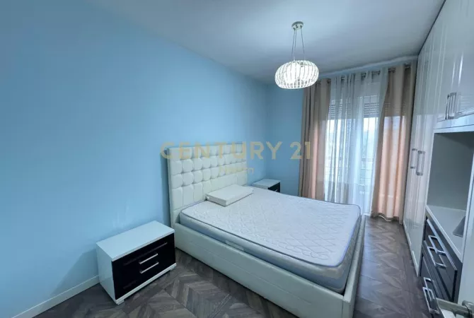 Shtepi me qera Apartament ne Tirane, 2+1, Mobilimi E mobiluar, Pagesa 850  Euro.