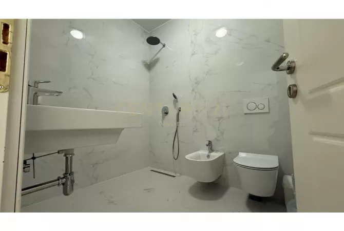 QIRA, ZYRE / KLINIKE TEK KOMUNA PARISIT!!Neom115153