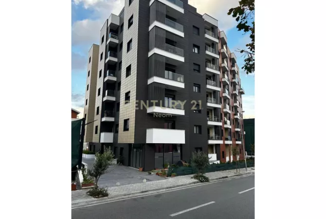 Shtepi me qera Apartament ne Tirane, 2+1, Mobilimi Bosh, pa mobiluar, Pagesa 600  Euro.